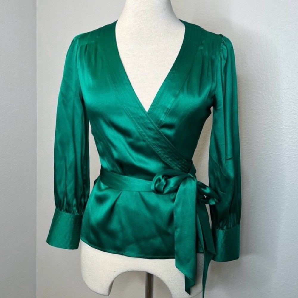 DVF Silk Wrap Blouse Size 6 “Ariana” Emerald Green